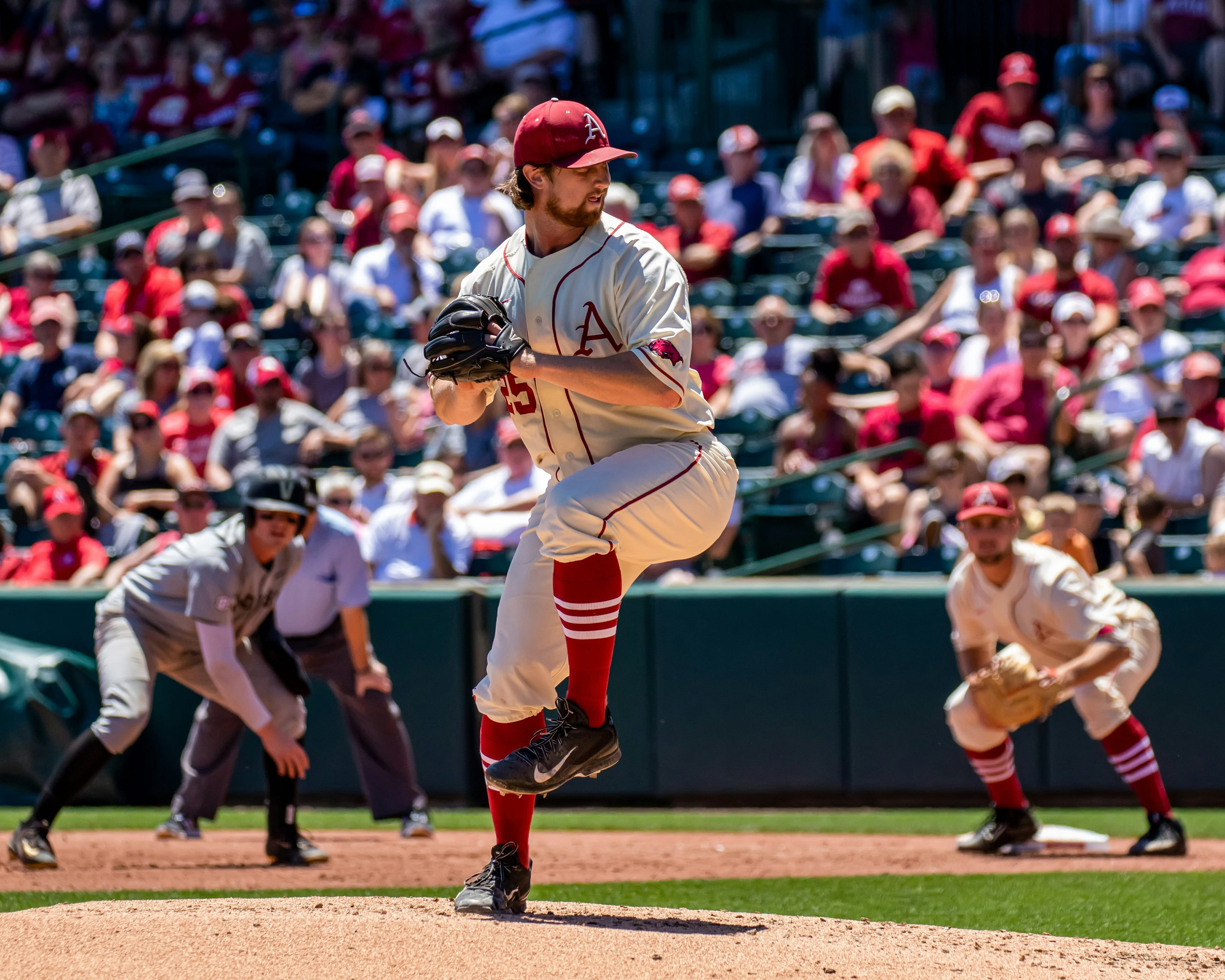 Misiorowski strikes out 11, sets velocity records in Brewers shutout